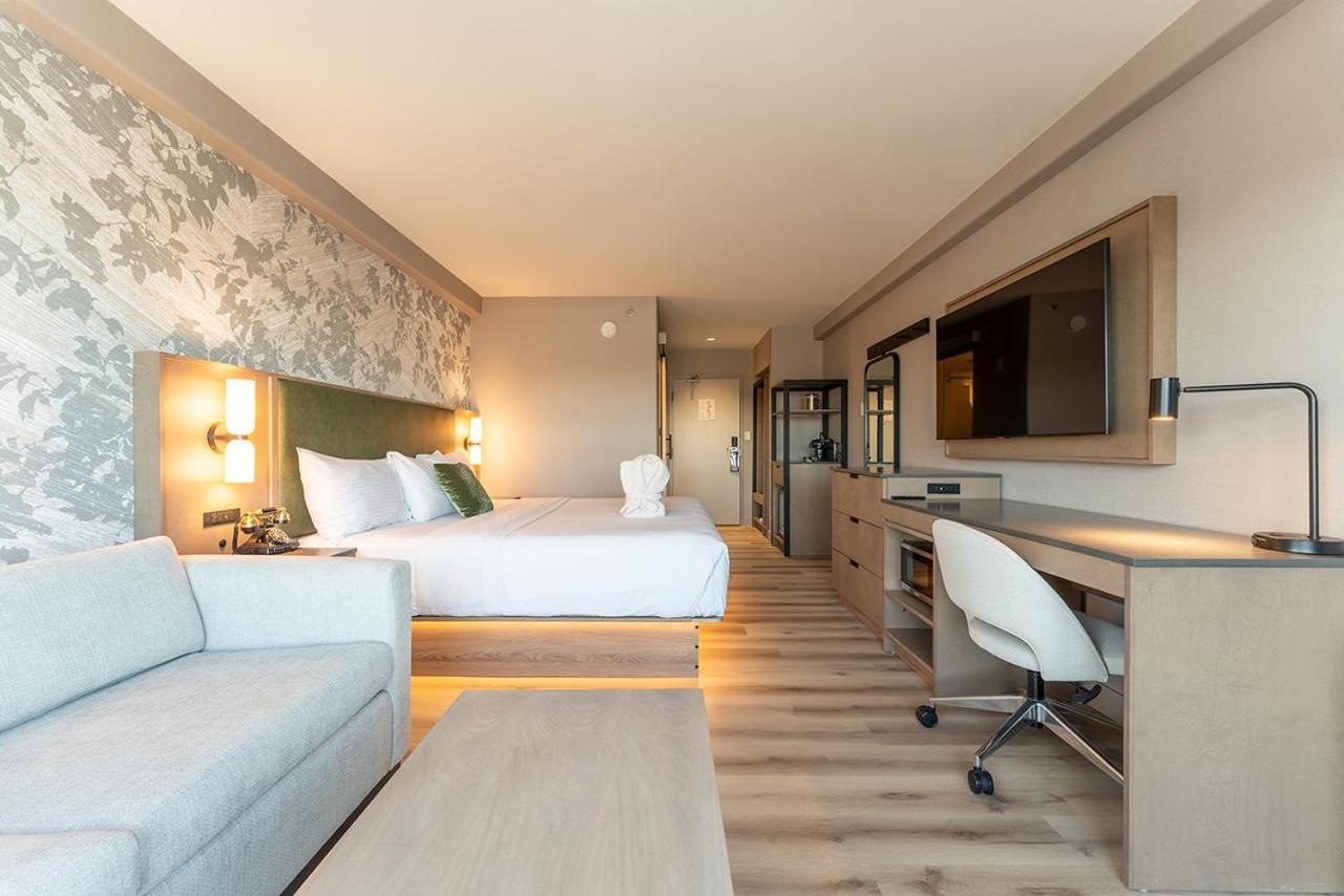 Park Town Hotel Саскатун Экстерьер фото