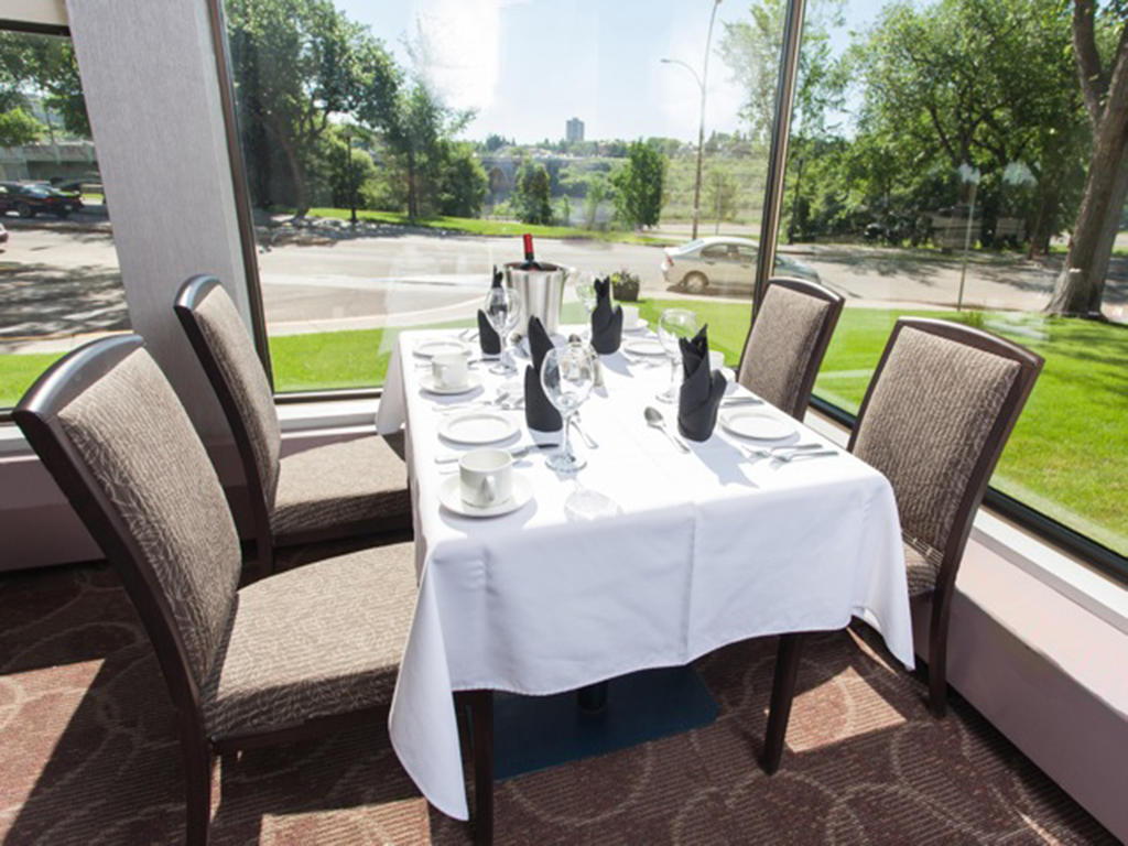 Park Town Hotel Саскатун Экстерьер фото